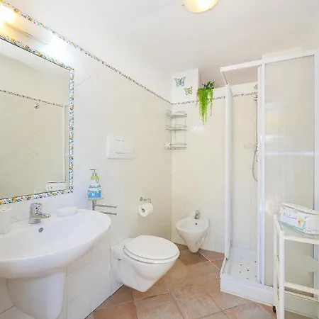 Ferienhaus Il Tulipano - Sea View, Roof Terrace & Sunset In